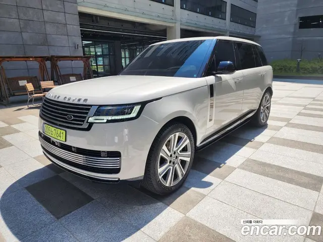 Land Rover Range Rover 2025 4.4 автомат (гидро), миниатюра 1 Land Rover Range Rover 2025 4.4 автомат (гидро), миниатюра 1