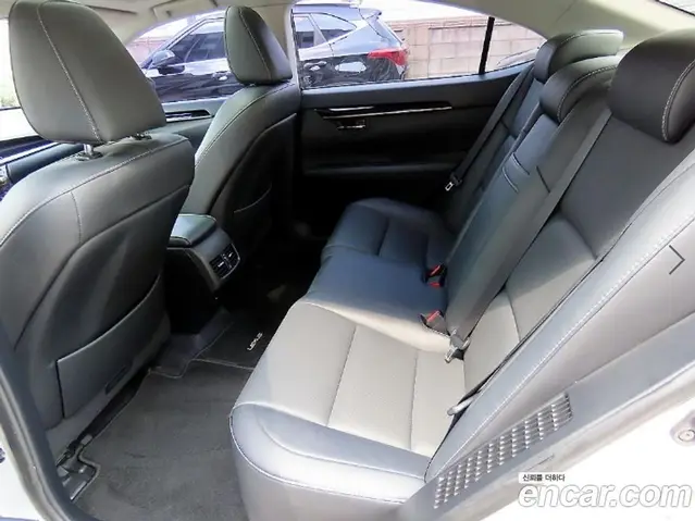 Lexus ES 2014 2.5 автомат (вариатор), миниатюра 6 Lexus ES 2014 2.5 автомат (вариатор), миниатюра 6