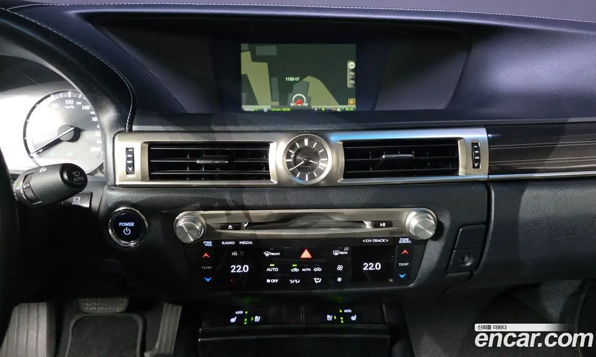 Lexus GS 2017 3.5 автомат (гидро), фото 25 Lexus GS 2017 3.5 автомат (гидро), фото 25