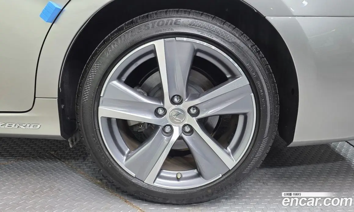 Lexus GS 2017 3.5 автомат (гидро), фото 7 Lexus GS 2017 3.5 автомат (гидро), фото 7
