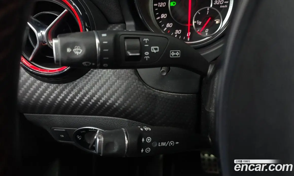 Mercedes-Benz A-Class 2018 2.0 автомат (гидро), фото 27