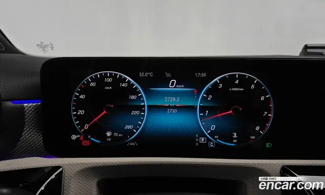 Mercedes-Benz A-Class 2022 2.0 автомат (гидро), миниатюра 10 Mercedes-Benz A-Class 2022 2.0 автомат (гидро), миниатюра 10
