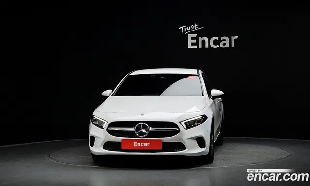 Mercedes-Benz A-Class 2023 2.0 автомат (гидро), миниатюра 3 Mercedes-Benz A-Class 2023 2.0 автомат (гидро), миниатюра 3