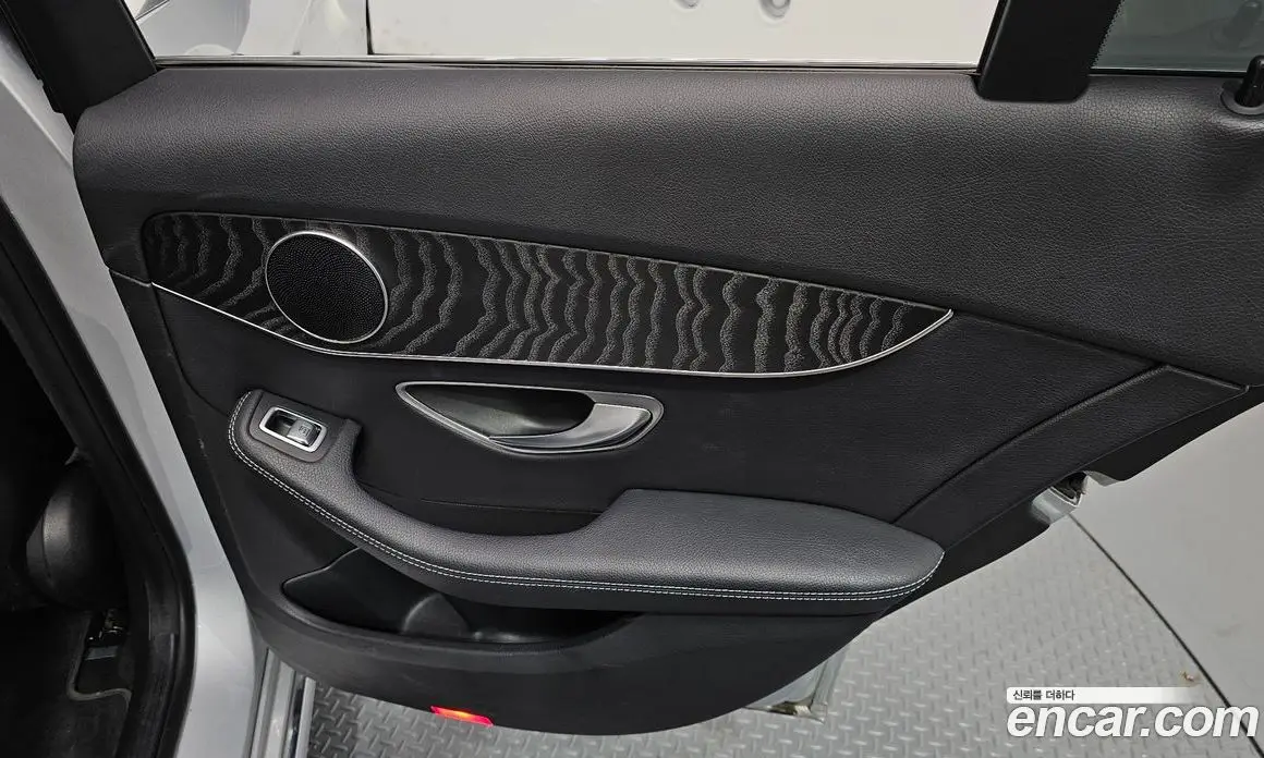 Mercedes-Benz C-Class 2019 1.9 автомат (гидро), фото 15