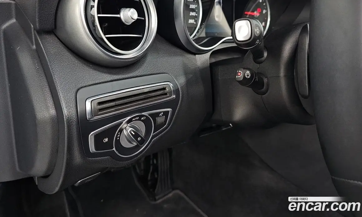Mercedes-Benz C-Class 2019 1.9 автомат (гидро), фото 25