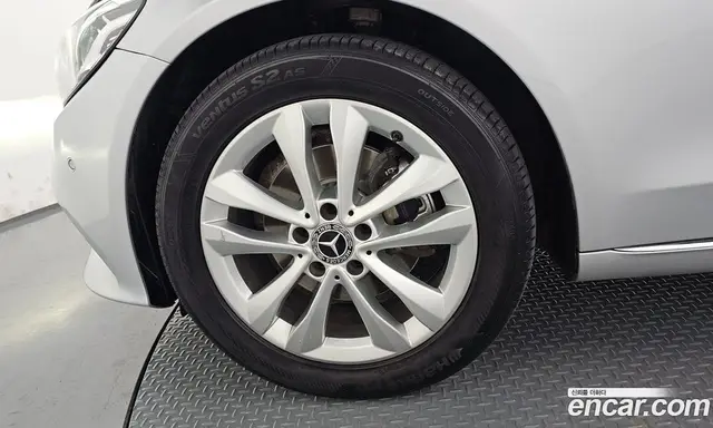 Mercedes-Benz C-Class 2019 1.9 автомат (гидро), миниатюра 5
