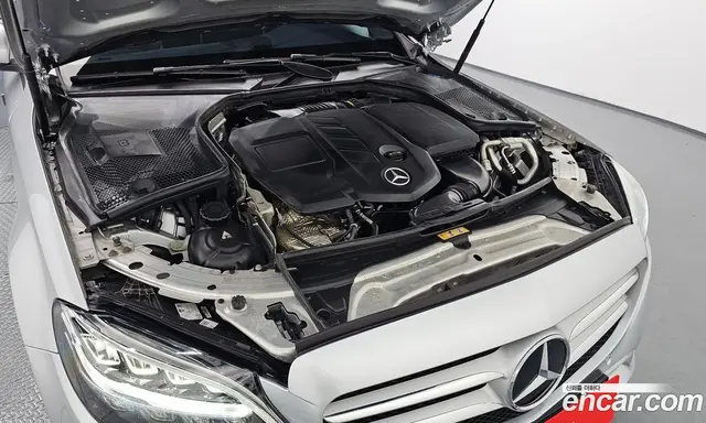 Mercedes-Benz C-Class 2019 1.9 автомат (гидро), миниатюра 6
