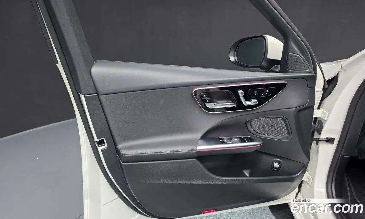 Mercedes-Benz C-Class 2022 2.0 автомат (гидро), фото 14 Mercedes-Benz C-Class 2022 2.0 автомат (гидро), фото 14