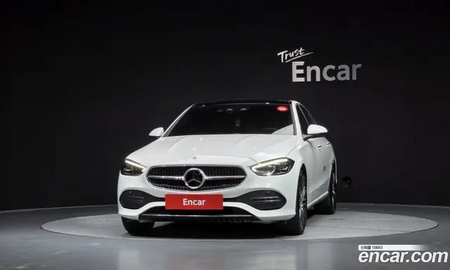 Mercedes-Benz C-Class 2022 2.0 автомат (гидро), миниатюра 3 Mercedes-Benz C-Class 2022 2.0 автомат (гидро), миниатюра 3