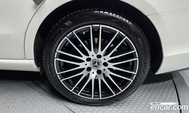 Mercedes-Benz C-Class 2022 2.0 автомат (гидро), миниатюра 7 Mercedes-Benz C-Class 2022 2.0 автомат (гидро), миниатюра 7