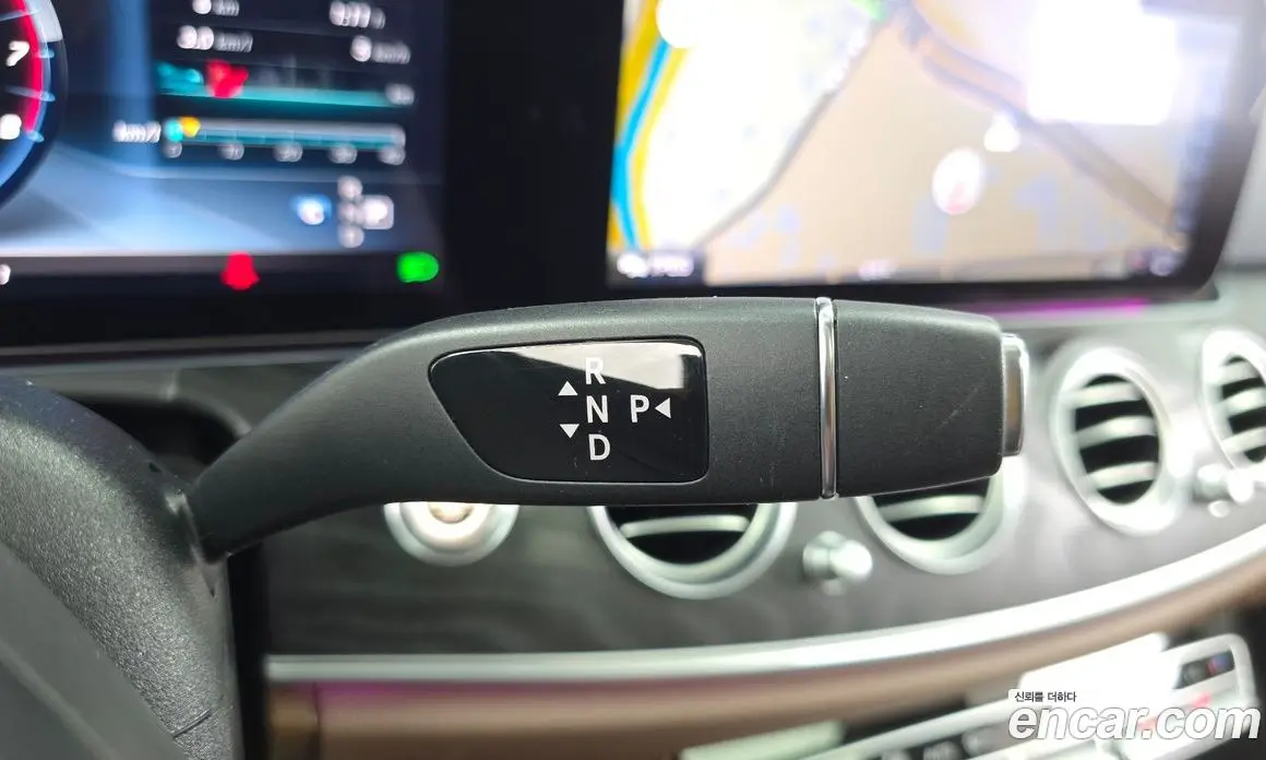 Mercedes-Benz E-Class 2017 2.0 автомат (гидро), фото 12 Mercedes-Benz E-Class 2017 2.0 автомат (гидро), фото 12