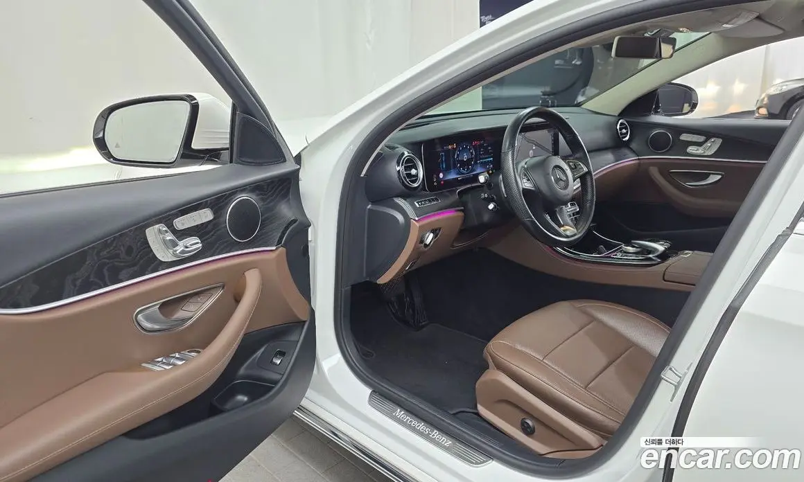 Mercedes-Benz E-Class 2017 2.0 автомат (гидро), фото 13 Mercedes-Benz E-Class 2017 2.0 автомат (гидро), фото 13