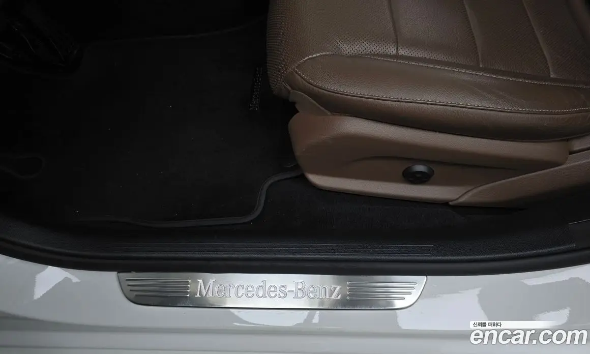 Mercedes-Benz E-Class 2017 2.0 автомат (гидро), фото 31 Mercedes-Benz E-Class 2017 2.0 автомат (гидро), фото 31