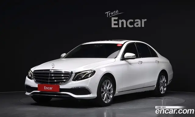 Mercedes-Benz E-Class, 2017, 93 446 км