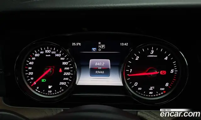 Mercedes-Benz E-Class 2017 1.9 автомат (гидро), миниатюра 8