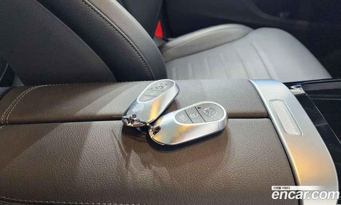 Mercedes-Benz GLC-Class 2025 2.0 автомат (гидро), фото 21 Mercedes-Benz GLC-Class 2025 2.0 автомат (гидро), фото 21
