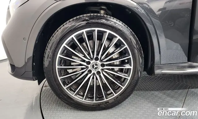Mercedes-Benz GLC-Class 2025 2.0 автомат (гидро), миниатюра 5 Mercedes-Benz GLC-Class 2025 2.0 автомат (гидро), миниатюра 5