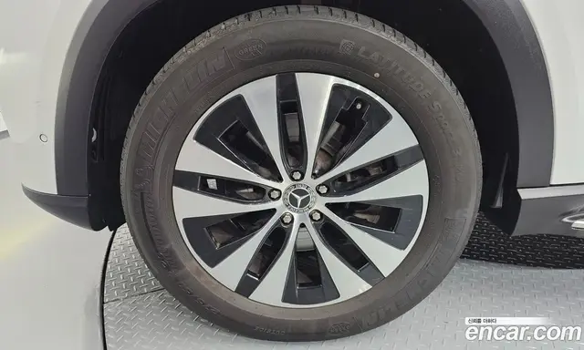 Mercedes-Benz GLE-Class 2024 2.0 автомат (гидро), миниатюра 5 Mercedes-Benz GLE-Class 2024 2.0 автомат (гидро), миниатюра 5
