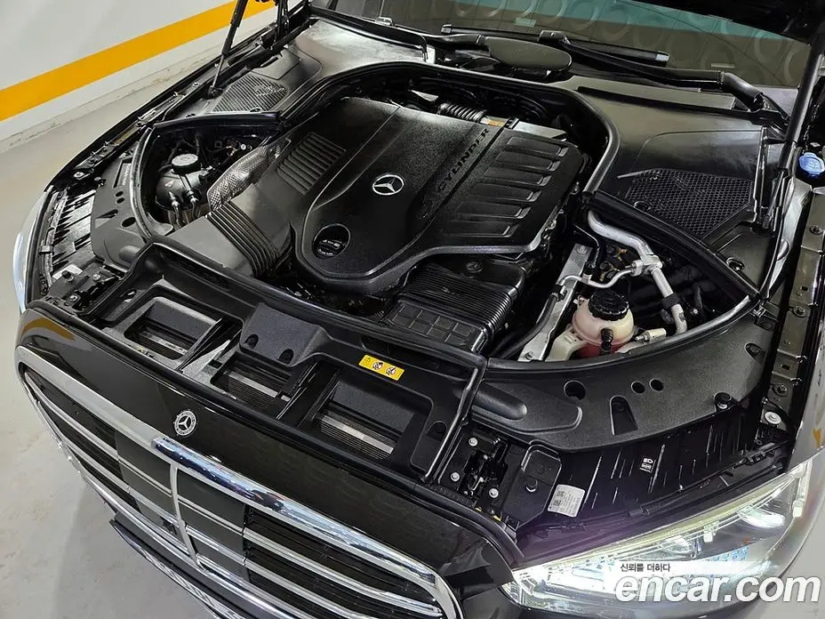 Mercedes-Benz S-Class 2022 3.0 автомат (гидро), фото 20 Mercedes-Benz S-Class 2022 3.0 автомат (гидро), фото 20