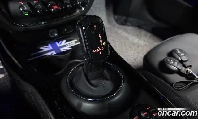Mini Clubman 2023 1.5 автомат (гидро), миниатюра 12
