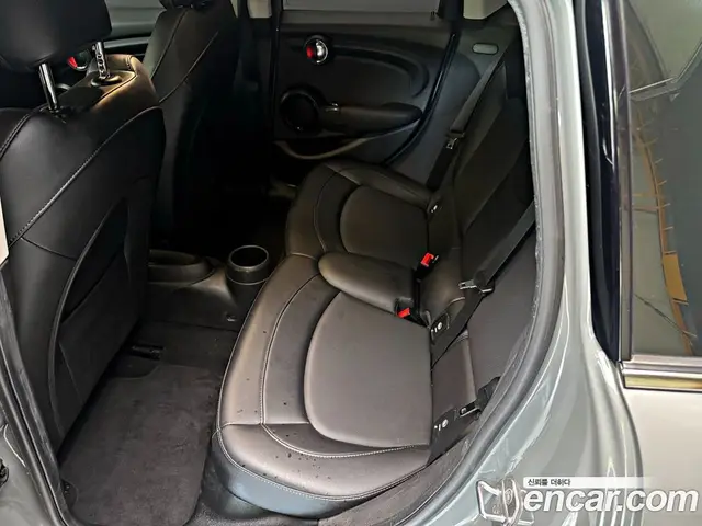 Mini Cooper 2016 1.5 автомат (гидро), миниатюра 11