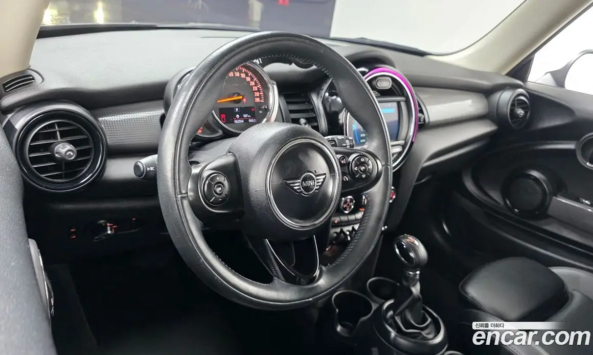 Mini Cooper 2018 1.5 автомат (гидро), фото 18 Mini Cooper 2018 1.5 автомат (гидро), фото 18