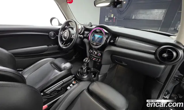 Mini Cooper 2018 1.5 автомат (гидро), миниатюра 10 Mini Cooper 2018 1.5 автомат (гидро), миниатюра 10