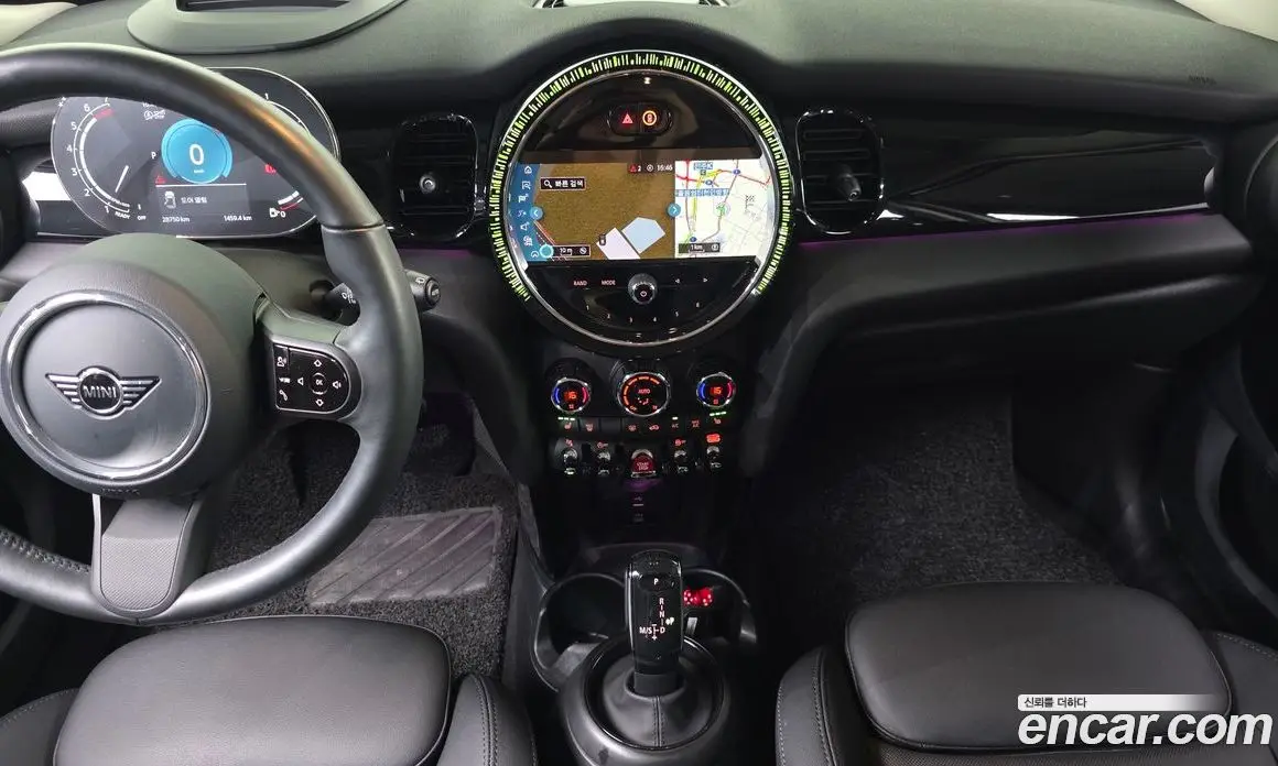 Mini Cooper 2023 1.5 автомат (гидро), фото 20