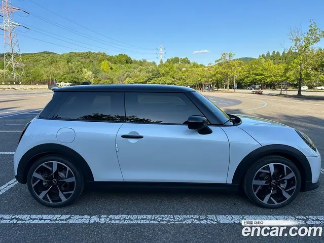 Mini Cooper 2026 2.0 автомат (гидро), миниатюра 3