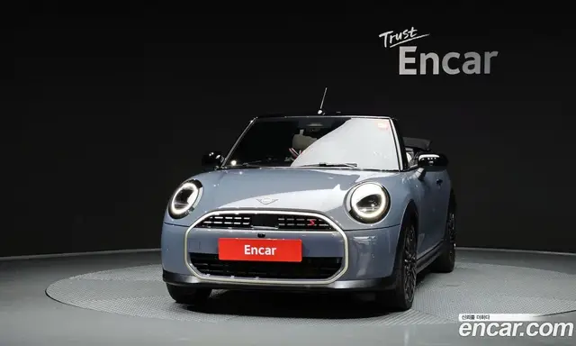 Mini Cooper Convertible 2025 2.0 автомат (гидро), миниатюра 3 Mini Cooper Convertible 2025 2.0 автомат (гидро), миниатюра 3