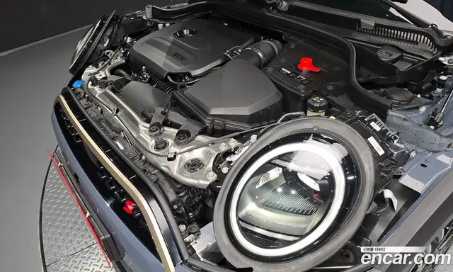 Mini Cooper Convertible 2025 2.0 автомат (гидро), миниатюра 6 Mini Cooper Convertible 2025 2.0 автомат (гидро), миниатюра 6