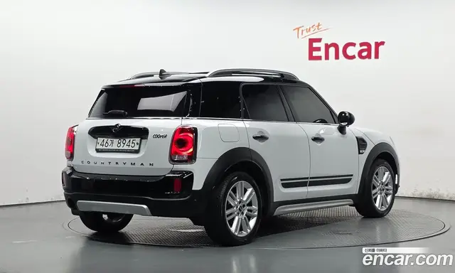 Mini Countryman 2019 1.5 автомат (гидро), миниатюра 1 Mini Countryman 2019 1.5 автомат (гидро), миниатюра 1