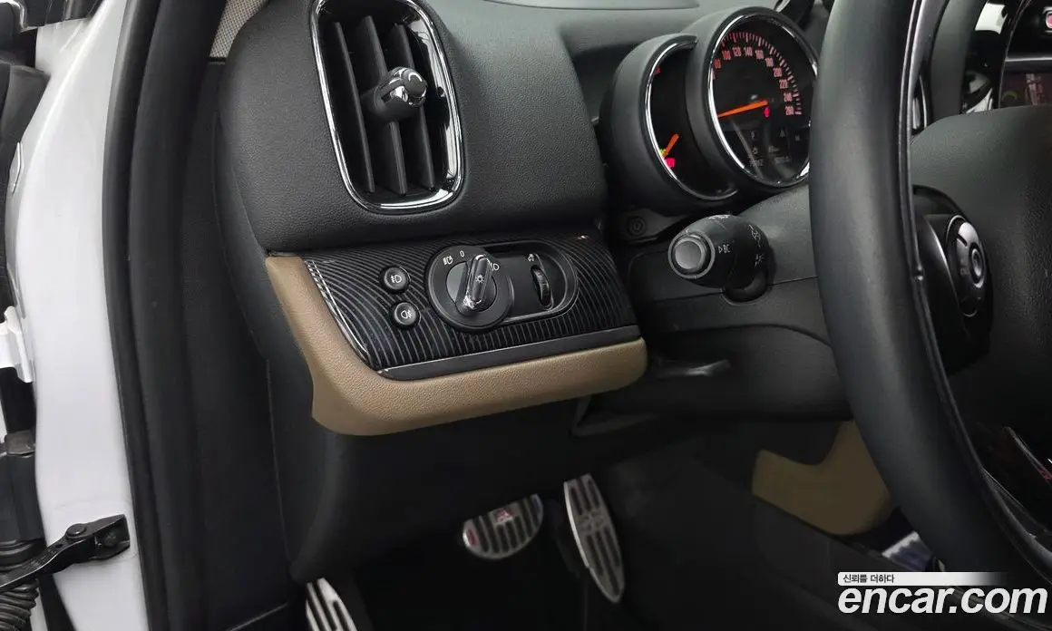 Mini Countryman 2019 1.5 автомат (гидро), фото 18 Mini Countryman 2019 1.5 автомат (гидро), фото 18