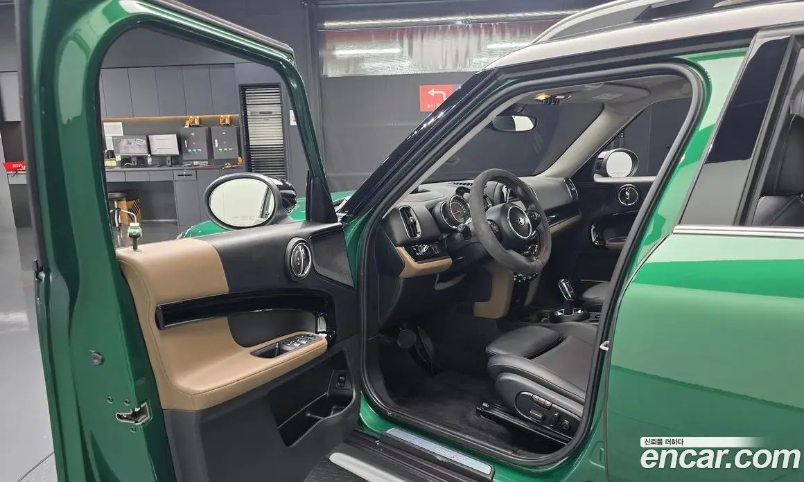 Mini Countryman 2020 2.0 автомат (гидро), фото 13 Mini Countryman 2020 2.0 автомат (гидро), фото 13