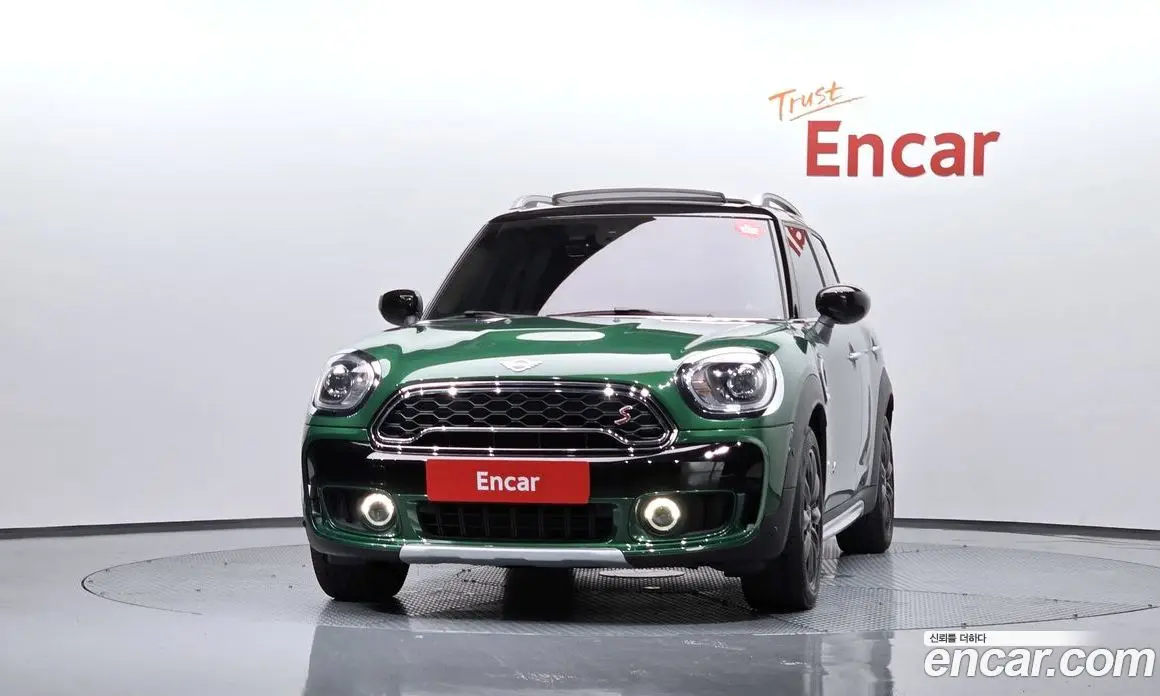 Mini Countryman 2020 2.0 автомат (гидро), фото 3 Mini Countryman 2020 2.0 автомат (гидро), фото 3