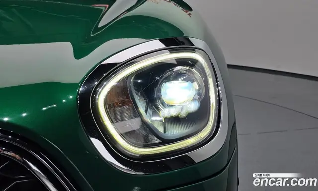 Mini Countryman 2020 2.0 автомат (гидро), миниатюра 8 Mini Countryman 2020 2.0 автомат (гидро), миниатюра 8