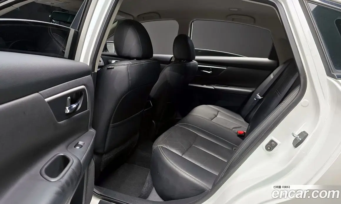 Nissan Altima 2017 2.5 автомат (гидро), фото 12 Nissan Altima 2017 2.5 автомат (гидро), фото 12