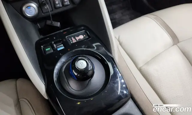 Nissan Leaf 2019 0.1 автомат (гидро), миниатюра 9 Nissan Leaf 2019 0.1 автомат (гидро), миниатюра 9