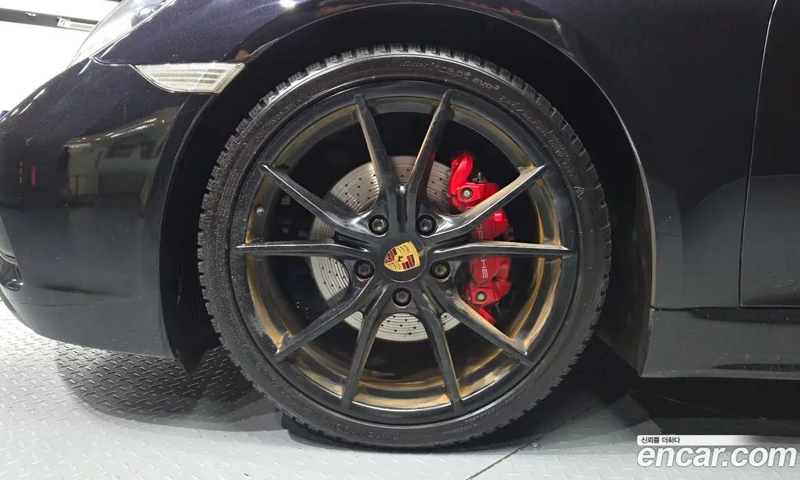 Porsche 718 2019 2.5 автомат (гидро), фото 5 Porsche 718 2019 2.5 автомат (гидро), фото 5