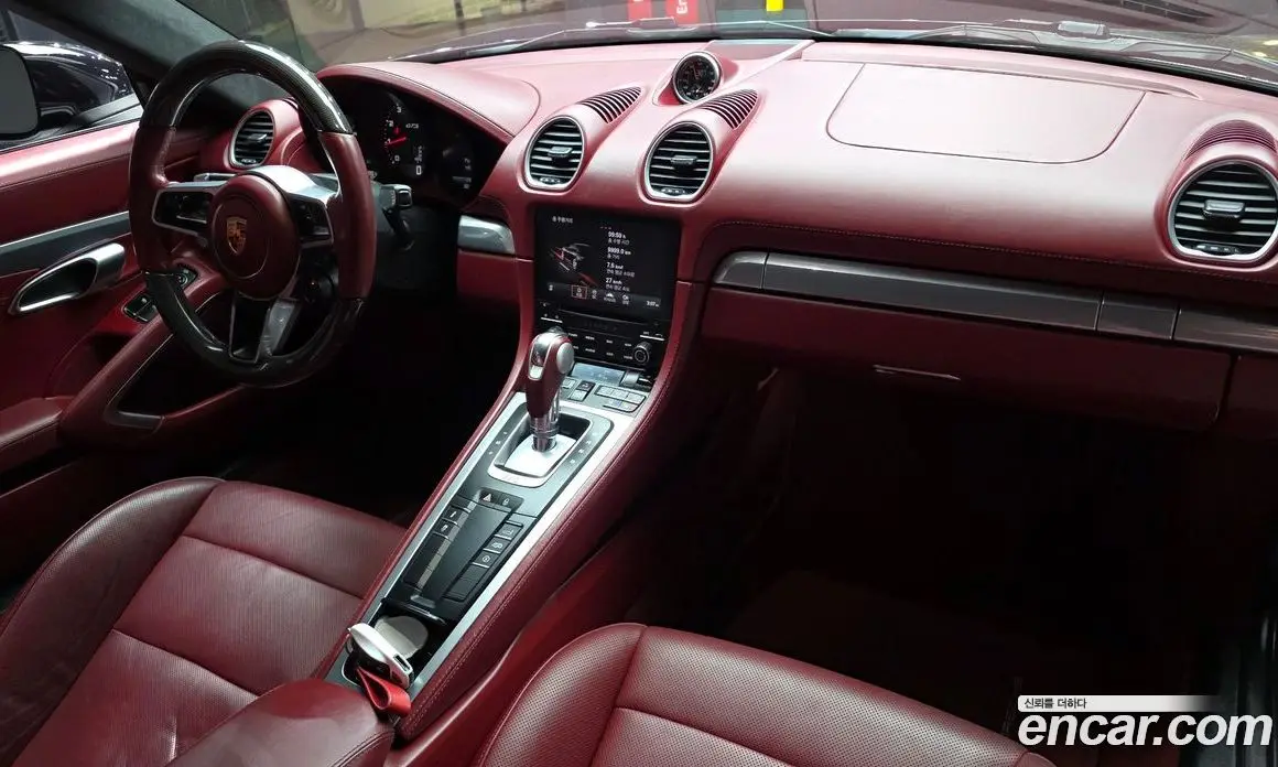 Porsche 718 2019 2.5 автомат (гидро), фото 7 Porsche 718 2019 2.5 автомат (гидро), фото 7