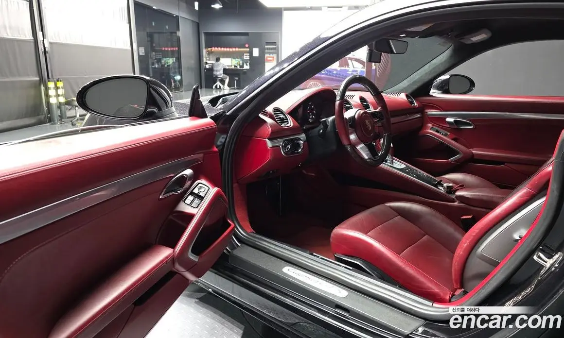 Porsche 718 2019 2.5 автомат (гидро), фото 10 Porsche 718 2019 2.5 автомат (гидро), фото 10