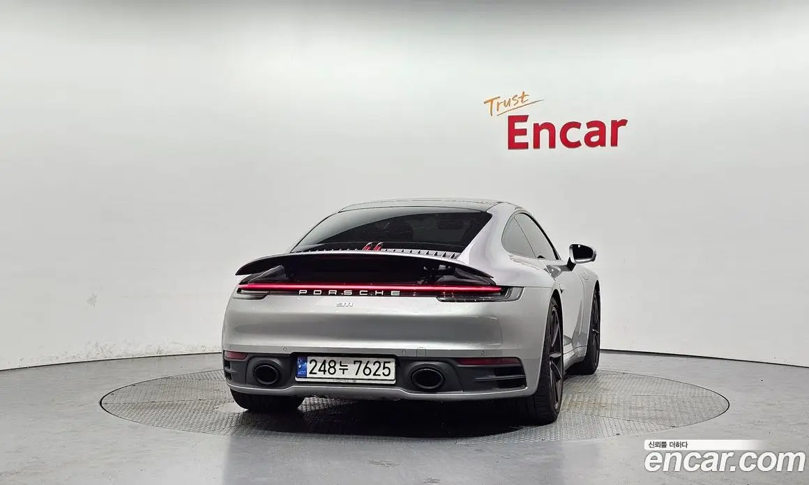 Porsche 911 2023 3.0 автомат (гидро), фото 4 Porsche 911 2023 3.0 автомат (гидро), фото 4