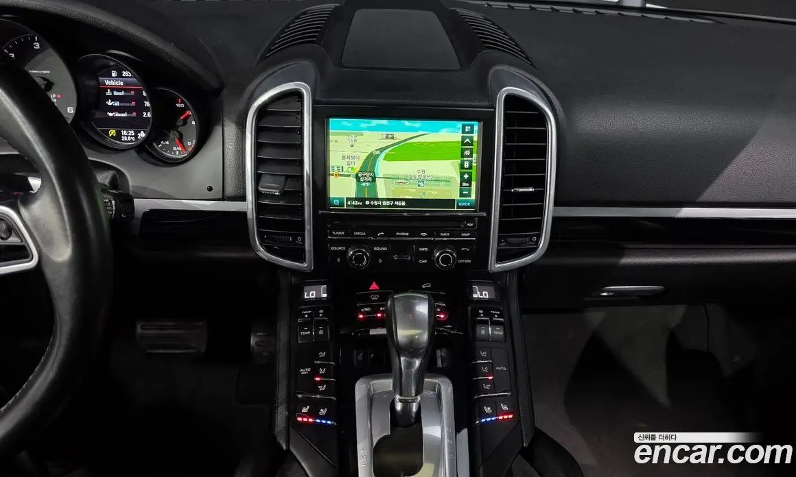 Porsche Cayenne 2016 3.0 автомат (гидро), фото 19 Porsche Cayenne 2016 3.0 автомат (гидро), фото 19