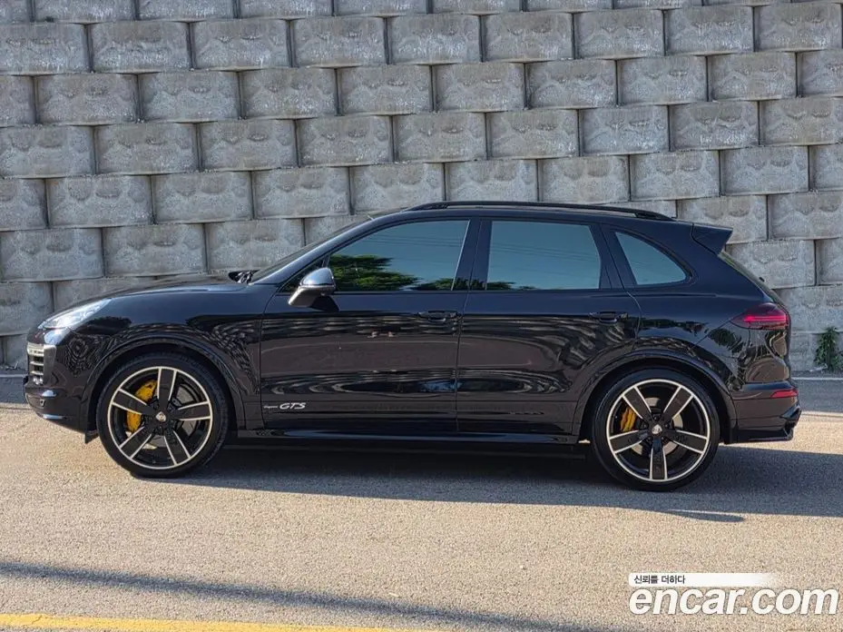 Porsche Cayenne 2016 3.6 автомат (гидро), фото 11 Porsche Cayenne 2016 3.6 автомат (гидро), фото 11