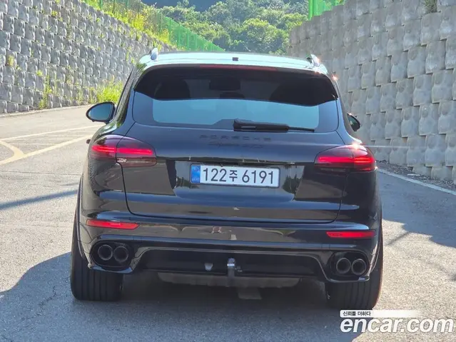 Porsche Cayenne 2016 3.6 автомат (гидро), миниатюра 4 Porsche Cayenne 2016 3.6 автомат (гидро), миниатюра 4