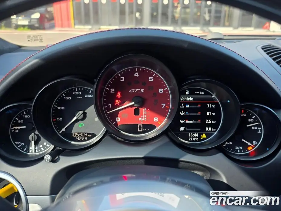Porsche Cayenne 2016 3.6 автомат (гидро), фото 8 Porsche Cayenne 2016 3.6 автомат (гидро), фото 8