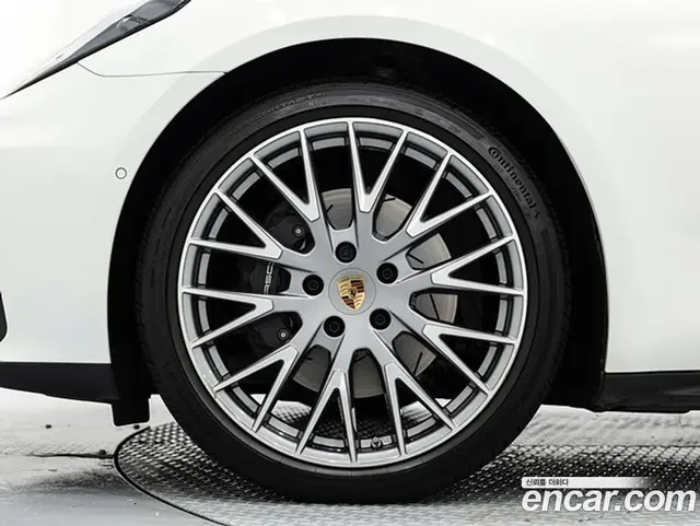 Porsche Panamera 2025 2.9 автомат (гидро), миниатюра 5 Porsche Panamera 2025 2.9 автомат (гидро), миниатюра 5