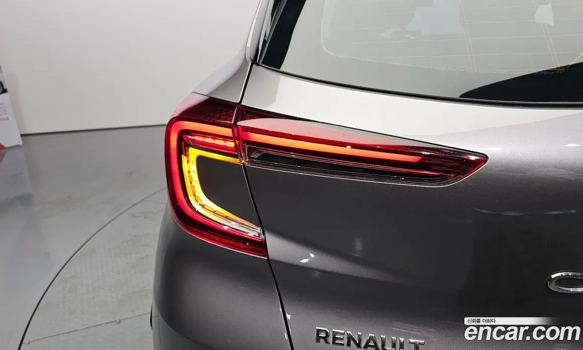 Renault (Samsung) Captur 2020 1.3 автомат (гидро), фото 9 Renault (Samsung) Captur 2020 1.3 автомат (гидро), фото 9