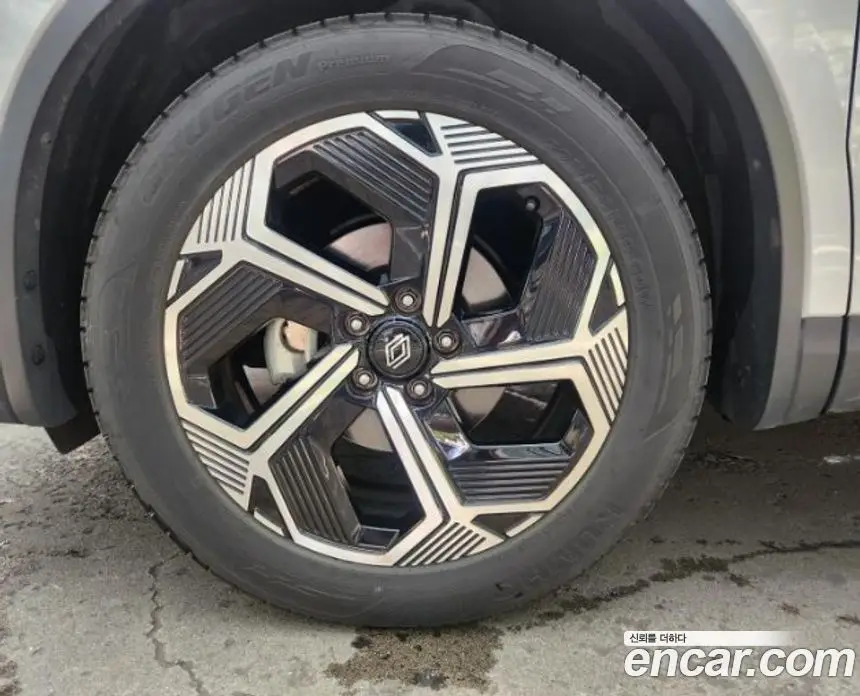 Renault (Samsung) QM6 2024 2.0 автомат (гидро), фото 5