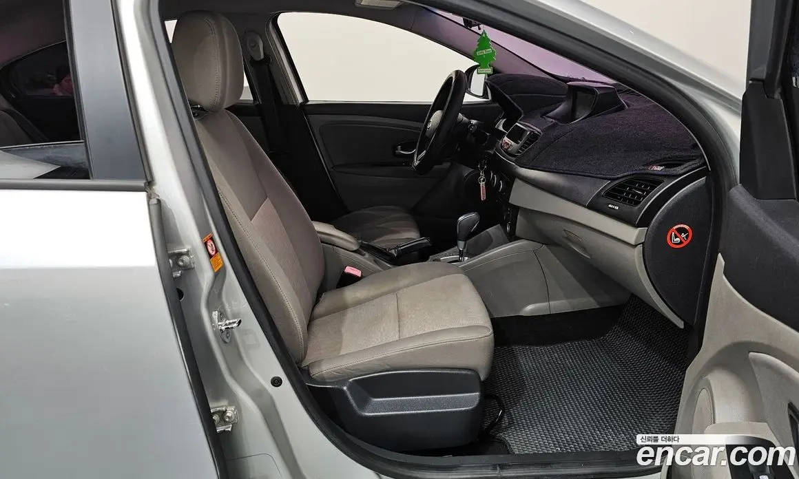 Renault (Samsung) SM3 2011 1.6 автомат (гидро), фото 11 Renault (Samsung) SM3 2011 1.6 автомат (гидро), фото 11